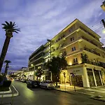 فندق Lakonia
