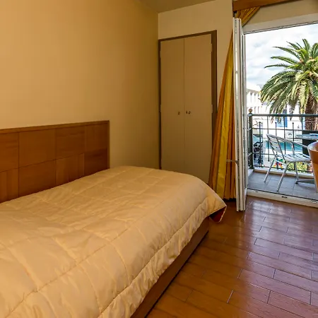 Otel Lakonia