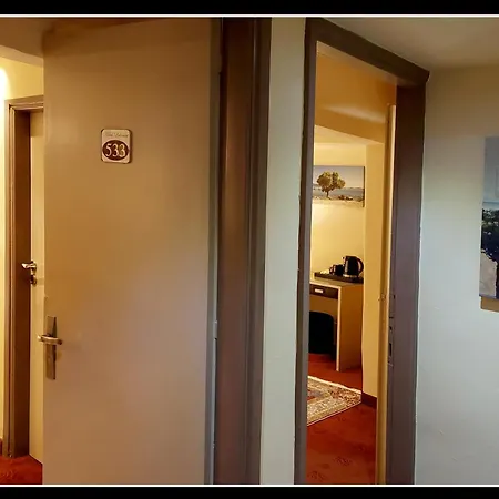 Szálloda Lakonia 3*