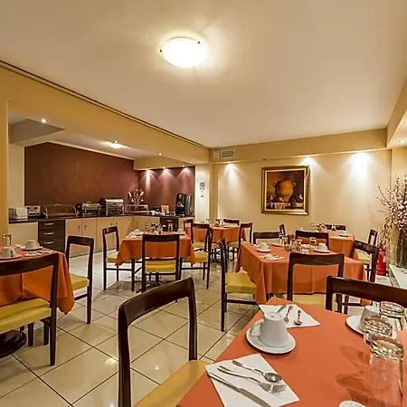 Lakonia Hotel